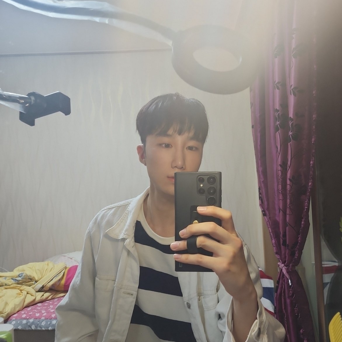 thsihon (@thsoniho) on Twitter photo 