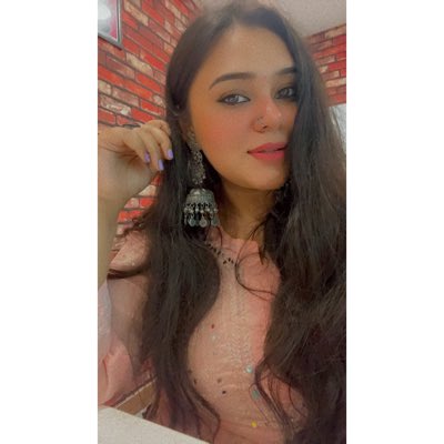BrejaSamridhi's tweet photo. #NewProfilePic https://t.co/9fU4vddW31