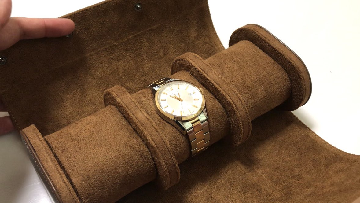 【時計ケースプレゼント企画】
当選したら愛用時計を入れた写真をツイートできる方のみご参加ください🙌

条件:フォローと、この記事をRT
期間:7月16日まで
抽選方法:無作為抽出ツール

＊当選者をTwitter上で発表します
＊鍵垢は除外します
＊発送は日本国内のみ

このケースの詳細は...続きます↓