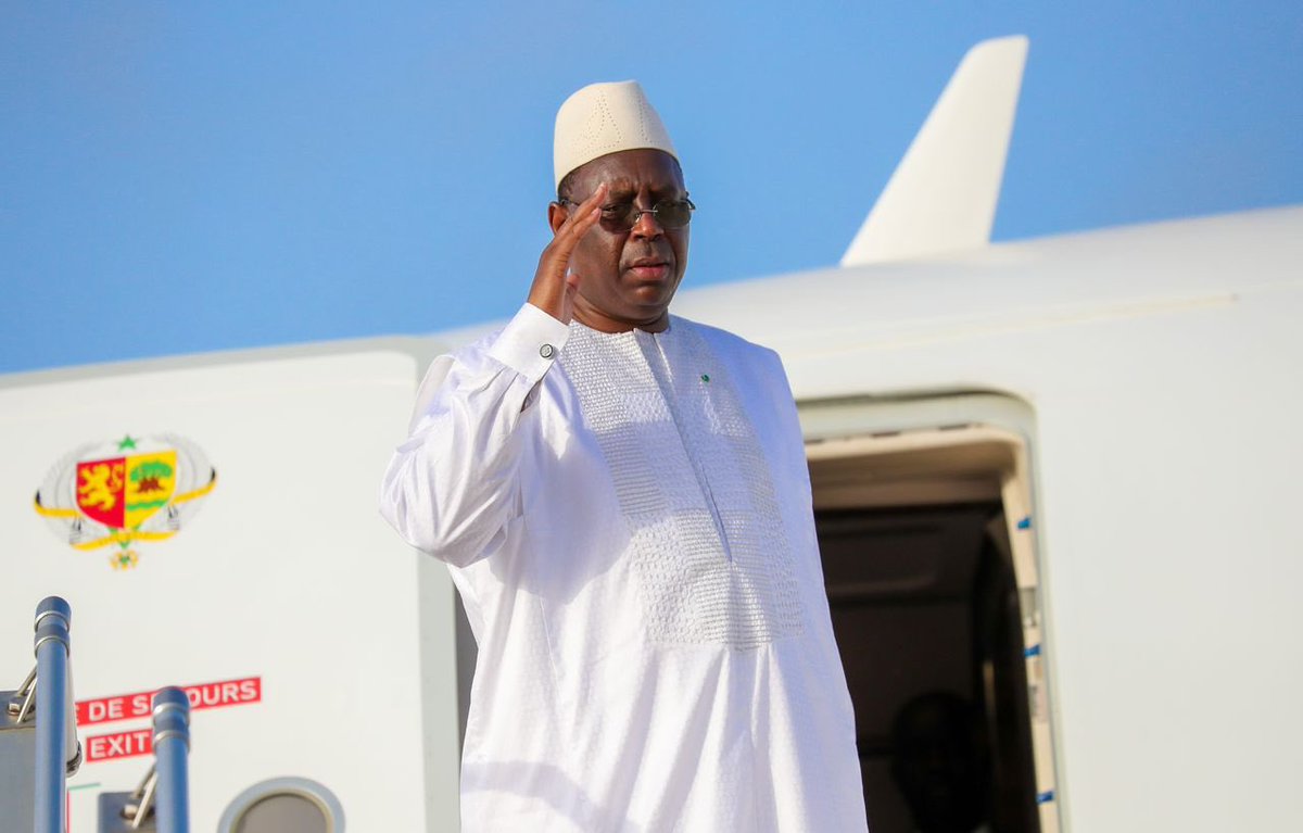 Le chef de l'Etat a quitté Dakar ce matin pour la Guinée-Bissau. Le Président <a href="/Macky_Sall/">Macky Sall</a> participera au 63e Sommet ordinaire de la #CEDEAO ce dimanche 9 juillet 2023 à Bissau.

Entre autres sujets, le sommet discutera du mémorandum sur les questions sous-régionales urgentes.