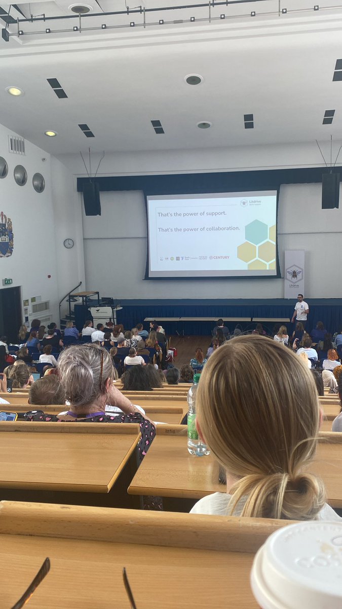 LitdriveUK's tweet photo. #LitdriveCPD23 what a wonderful closing keynote from @SPryke2 yesterday that highlighted the true power and humility in a community learning from one another. Thank you, Stuart! 

#Litdrive 
#TeamEnglish https://t.co/jTc5KKa5U0