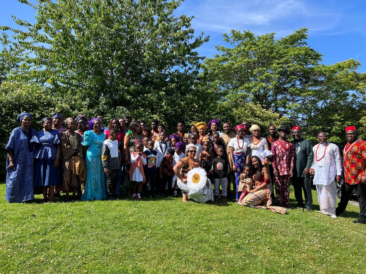 💚🤍💚 Our children and community celebrated Africa Day at @olsrsp ⛪️ A wonderful celebration of the universal church and amazing to see so many of our children and families involved 🇳🇬 💚🤍💚 #StPetersCatholicLife