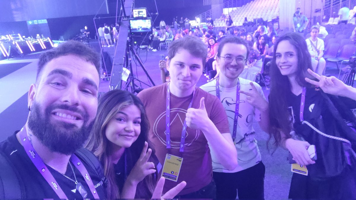 ON GAGNE LES TWITCH RIVALS 2023 SUR LEAGUE OF LEGENDS !!!! ( 20 000$ )

Merci à tous, félicitations à <a href="/GoB_GG/">GW GoB</a> <a href="/Pendurz/">Pandore</a> <a href="/PeaxyTV/">Peaxy ❀˖°</a> <a href="/Colomblbl/">G2 Colomblbl</a> qui ont supporté un marseillais 💙

À bientôt 🏆