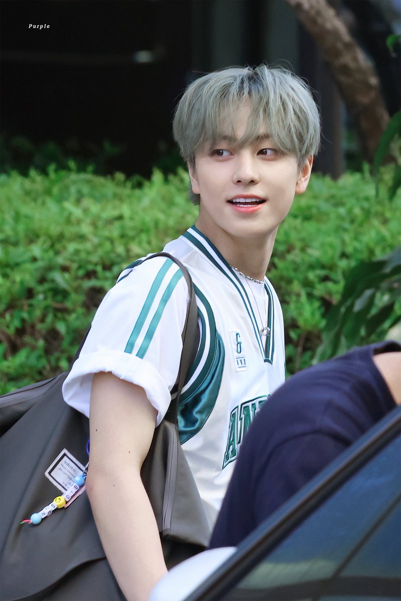 230707 뮤뱅 퇴근 

 #andTEAM #앤팀 #タキ #타키 #TAKI