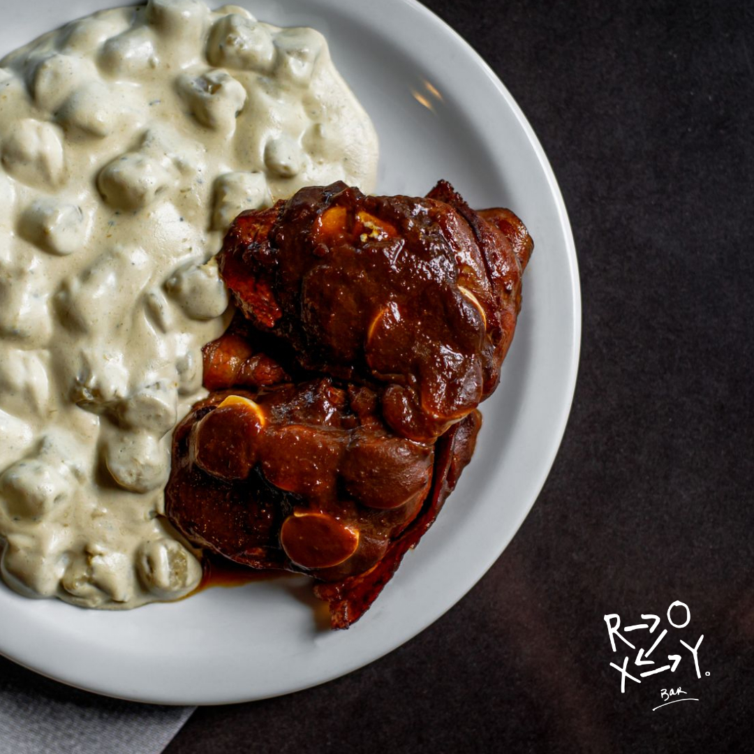 RoxyBarBelem's tweet photo. Experimente a incrível combinação do nosso suculento Filé mignon acompanhado de gnocchi ao molho cremoso de queijo gorgonzola. Você não vai resistir! 😋👌 #FiléAlainDelon #DelíciaDoRoxy #DiaDeRoxy #RoxyBar #AproveiteNoRoxyBar #PeçaEmCasa https://t.co/MKgKbjc8Mm https://t.co/VGxPkhz8JD