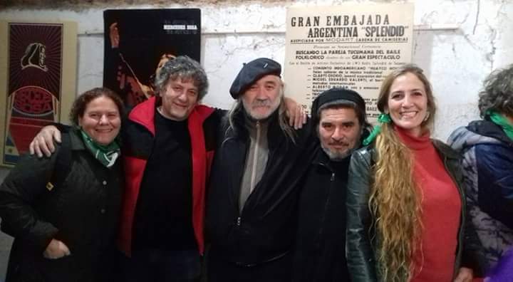 zurdademierda1's tweet photo. Hoy nuestra querida Mercedes Sosa cumple 88 años ❤.
La extrañamos...
#MercedesEterna
#MercedesSosa
#LaMami
#FolkloreArgentino https://t.co/R1UfC7NLzV