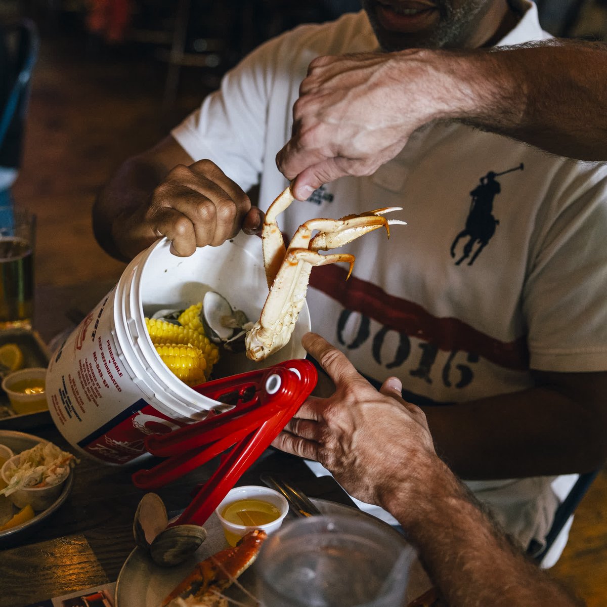 Shuckin' Shack Oyster Bar tweet media
