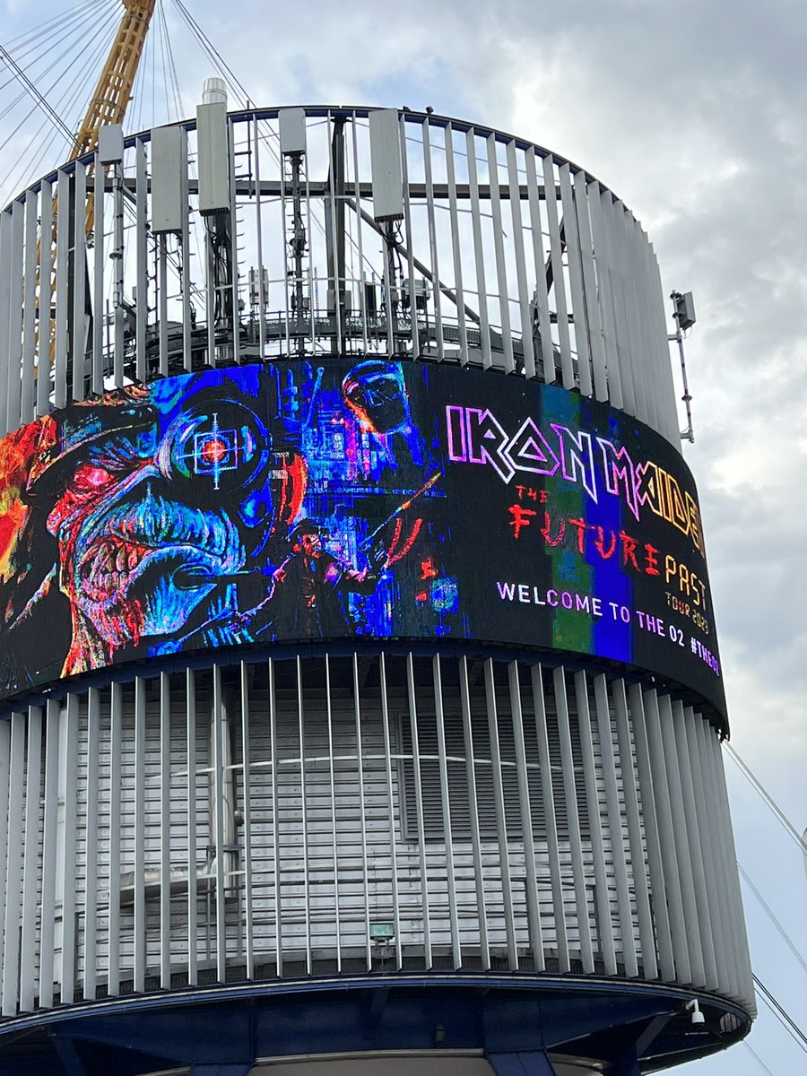 ltd_mcm's tweet photo. Thank you to #DHL for an amazing night, our staff had the best time! #IronMaiden you were amazing as expected!  #O2Arena https://t.co/1Lo37lBW6x