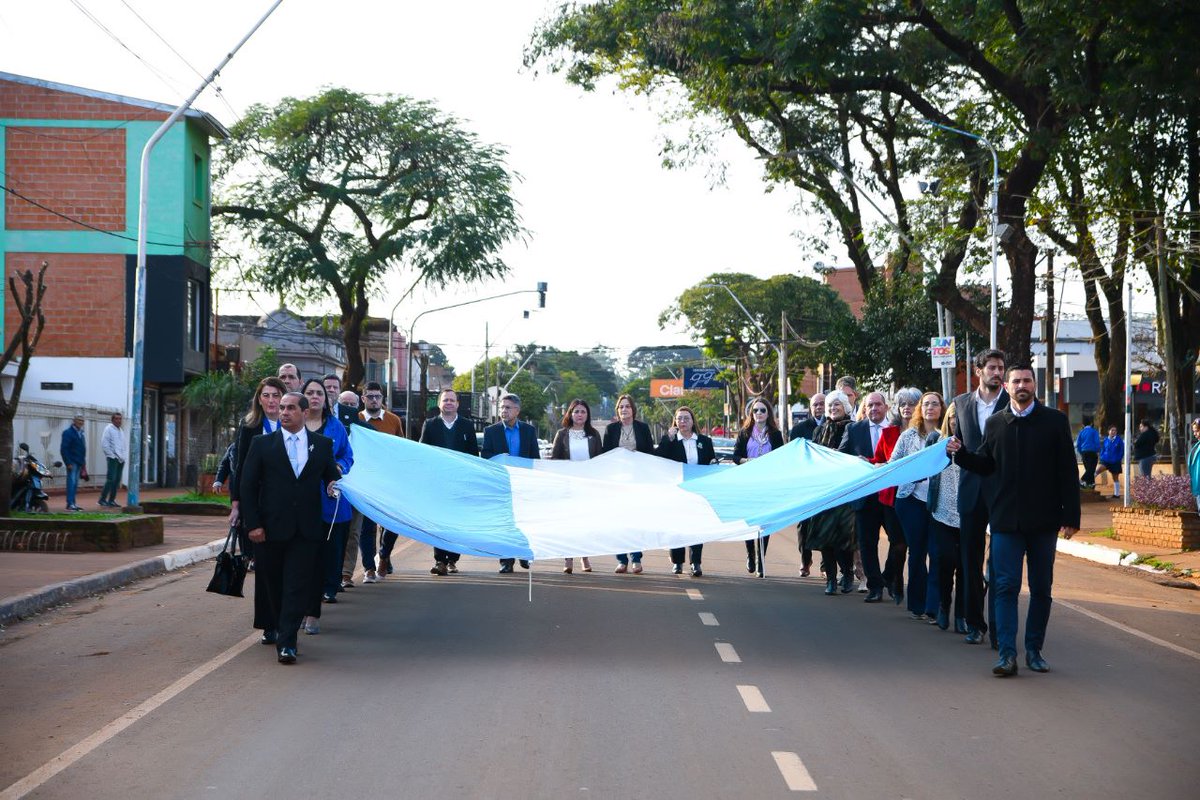 VirasoroMuni's tweet photo. Virasoro celebró este #9deJulio el día de la Independencia Nacional, con el tradicional #TedeumReligioso y el acto oficial en la Plaza Libertad. https://t.co/YsxNUE2hmE