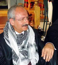 Seni  olduğun gibi seven insan için, iyi gün kötü gün yoktur. 
Ne zaman yanında olması gerekiyorsa, o zaman yanında olur.
Yanlız değilsin dedem 
Her daim yanındayız ❤️❤️😍😍