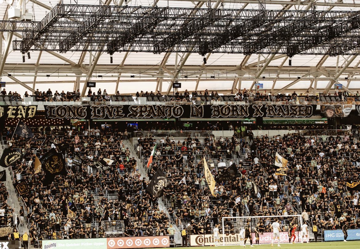 cam_pellegrino's tweet photo. MLS Attendance 7/8:

1 #ForTheCrown 43,613
2 #TFCLive 26,156
3 #CF97 22,348
4 #LAFC 22,033
5 #LAGalaxy 21,269
6 #RSL 20,800
7 #Crew96 20,533
8 #RBNY 20,014
9 #LegionOfLoons 19,913
10 #CFMTL 19,619
11 #VamosUnited 19,215
12 #Rapids96 18,171
13 #HoldItDown 16,489
14 #VWFC 16,399 https://t.co/sJPZENU28E