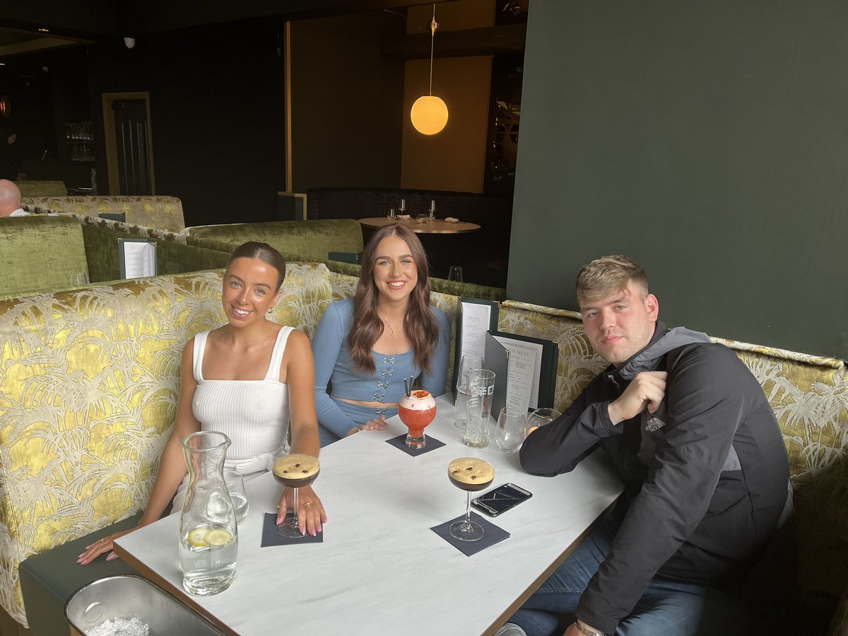 A gorgeous Sunday spent as the new U321 management team, big things to come💪🏼💸📈💚 <a href="/SamASmith_ERAC/">Sam Smith</a> <a href="/clairegrimes111/">Claire Graham</a>