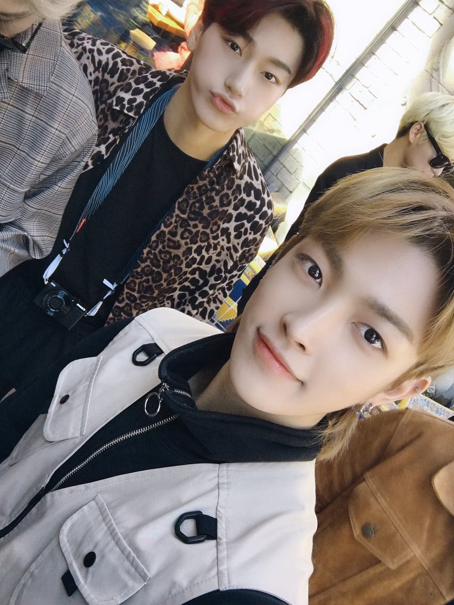 [#홍중] 생일 축하해 우리 산이👍🎉
#ATEEZ #에이티즈