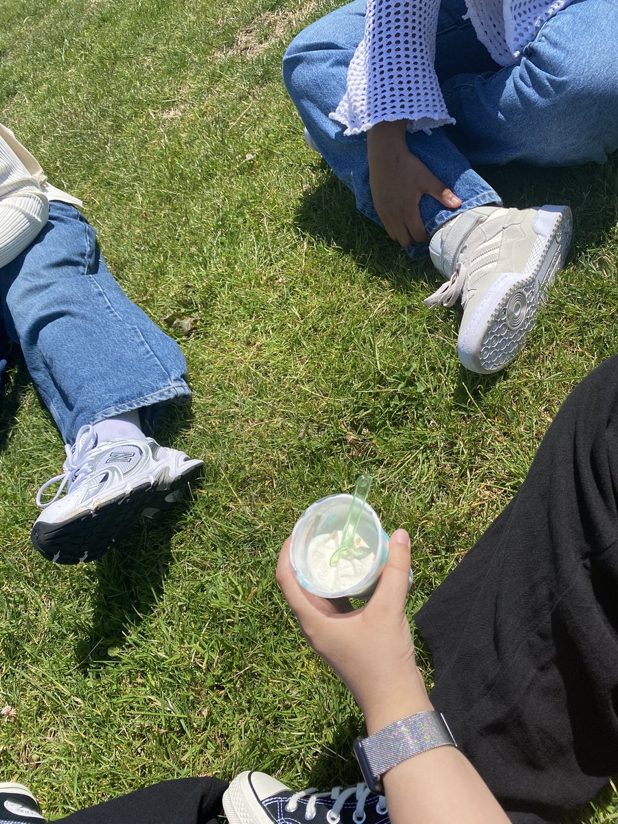 Some ice cream & catch ups to help with the steps today, before the little storm began to brew. (Bit late to the party but maybe I should join the #NHS1000Miles …)