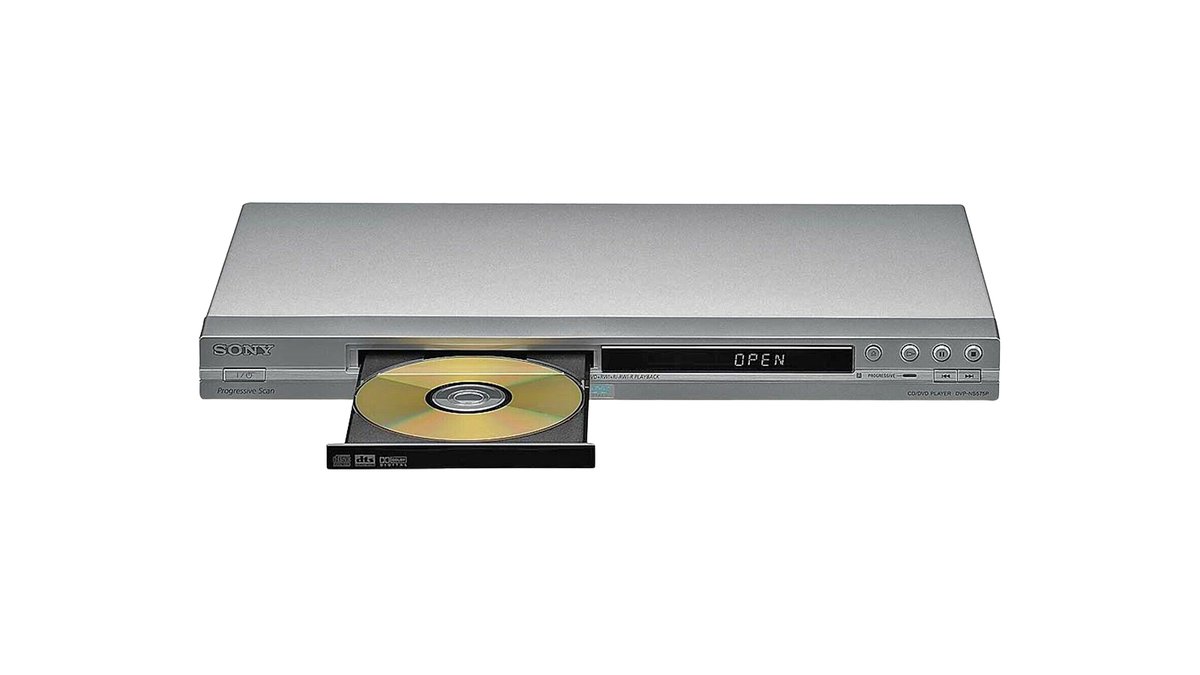 Obsolete Sony on Twitter "You're having a movie night with friends and