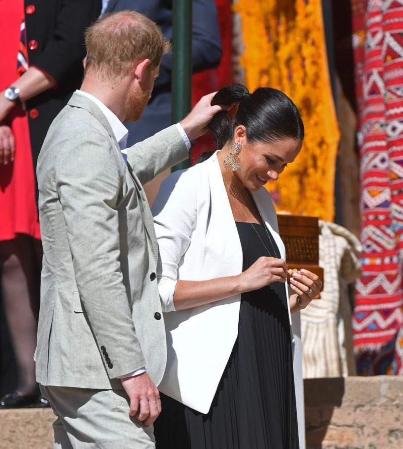 queen_meghan14's tweet photo. One thing about Prince Harry is that he will be a gentleman https://t.co/F50HNIIdLe