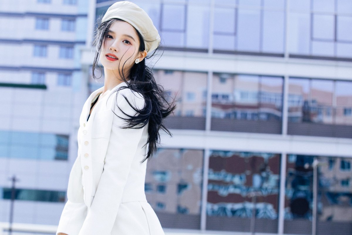 I Love You. I hope you happy everyday.
HAPPY BIRTHDAY ZHANG JINGYI
#BlessedJOYat24
#ZhangJingyi
HAPPY JINGYI DAY