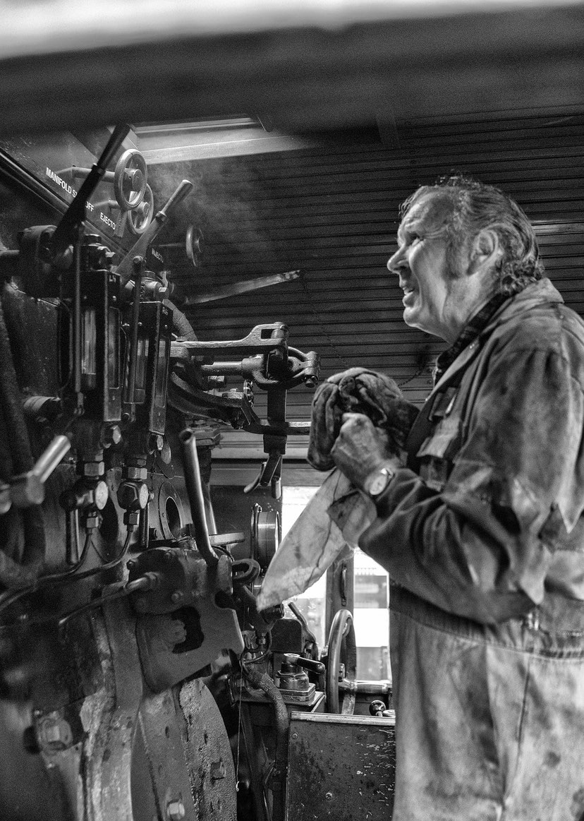 HowDoYorkshire's tweet photo. Here's some wonderful snaps sent to us by Craig Szlatoszlavek 📸 

We're always on the lookout for local artists &amp; photographers to feature - tag us using #HeyHowDo we'd love to see your work 🌟

#HowDoYorkshire #Keighley #WorthValley #Photography https://t.co/Ot5r5ISg4D
