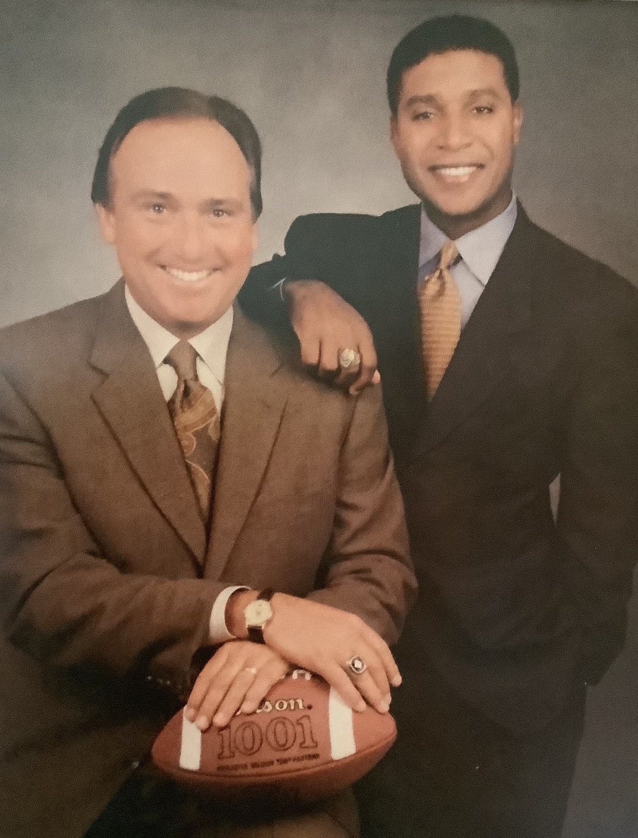 Gary Hartley'S Fox Sports Paycheck: Bigger Than You Think? - g5ryzyz
