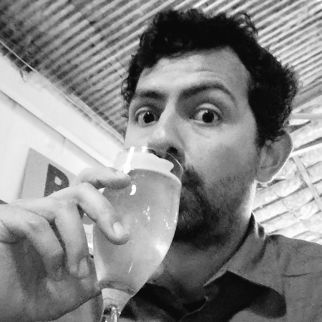 ccalex_'s tweet image. In the last week there were a lot of bachelor/master graduations, group outings, a deserved promotion and a very special PhD defence. I am tired but now it&apos;s time to enjoy the weekend and go back to work on Monday :)