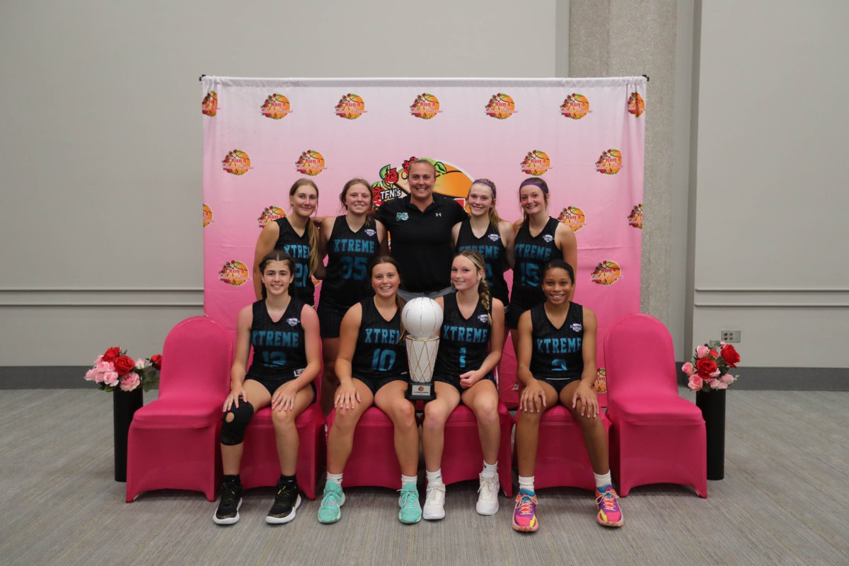 Your Run 4 Roses Classic, 2027 Denim Platinum Division Champions, Ohio Xtreme 2027 Manning! #Roses23 <a href="/OhioXtreme/">Ohio Xtreme</a>