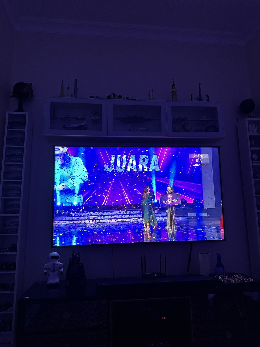 miraicegurlz's tweet photo. As expected Nadeera Zaini is the winner or juara of #BigStage5 #BigStage2023. You deserved it girl. Congratulations &amp; well done 👏👍❤️ https://t.co/vERqy0eR8W
