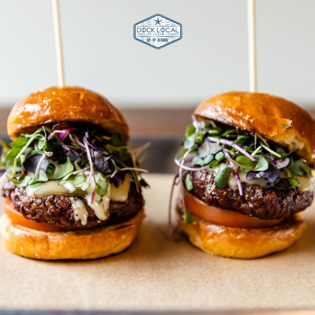 DockLocalco's tweet photo. Treat yourself to Surfside Sliders this weekend!🍔

Surfside Sliders: chuck angus, tomato, gouda cheese, greens, cajun remoulade, shrimp garnish 

#DockLocal #DockLocalNashville #NashvilleTN #DockLocalTexas #seafood #coastalflair #DineNashville #NashvilleEats #NashvilleFoodies https://t.co/3qRCLUeE27