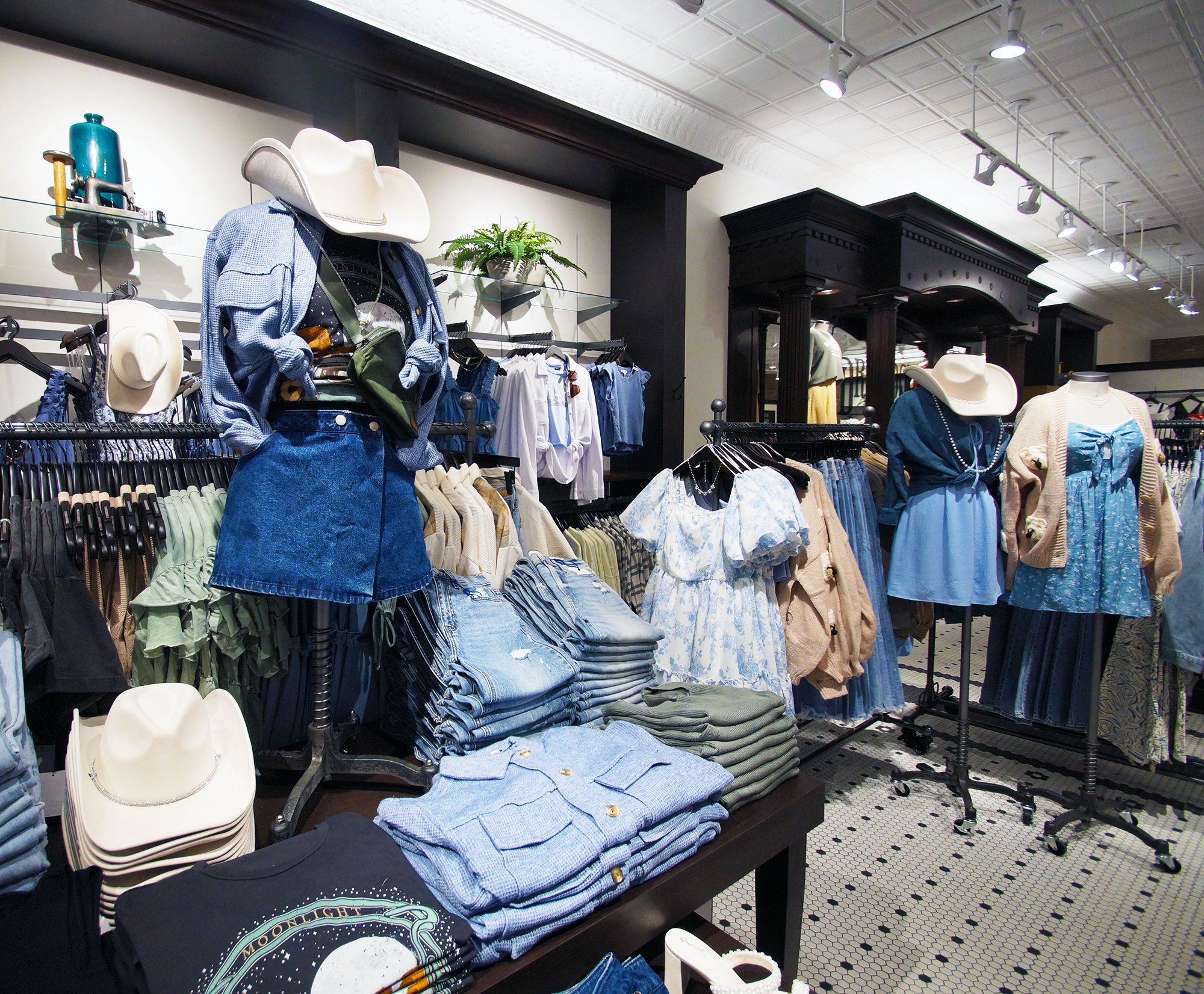 Walden Galleria on Twitter "👀 Another sneak peek inside the brand new