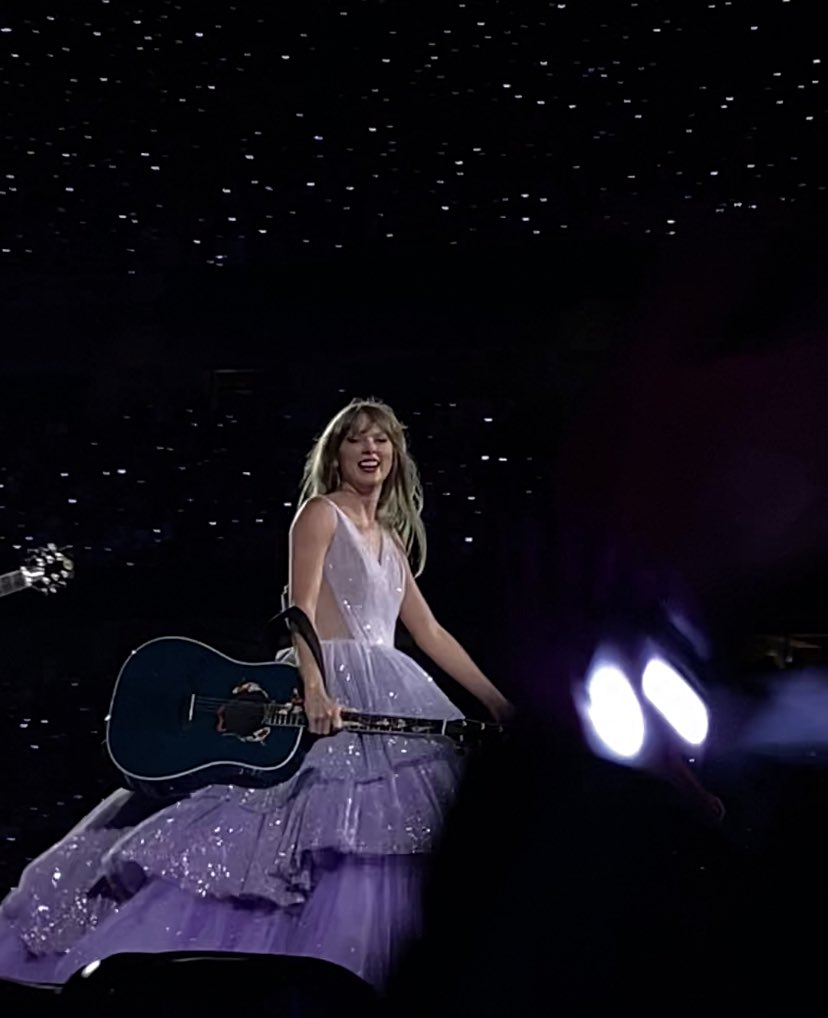 happinessforts's tweet photo. i cant gatekeep these photos anymore because SHE’S JUST SO HAPPY 🥹🥹🥹🥹 https://t.co/3HngAnsi5J