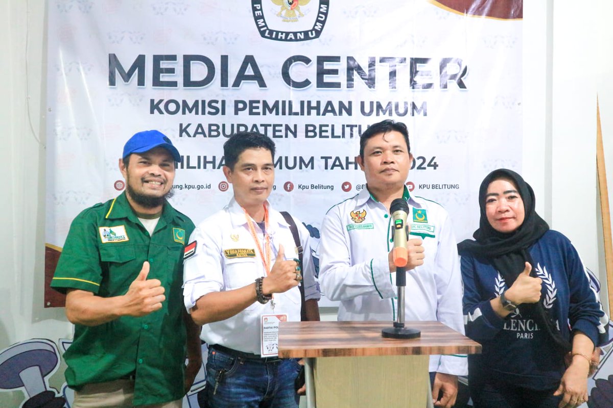 BelitungInfocom's tweet photo. BELITUNG, https://t.co/3iT6ZYeGkl - Dewan Perwakilan Cabang (DPC) Partai Bulan Bintang (PBB) Kabupaten Belitung menyerahkan pengajuan perbaikan dokumen persyaratan Bakal Calon (Balon) anggota Dewan Perwakilan Rakyat Daerah (DPRD) #balon #belitung #berita

https://t.co/dFWMllYGgv https://t.co/gAMCvIMCmP