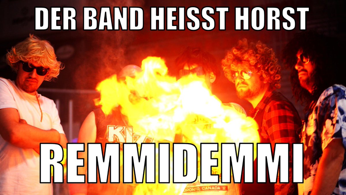 112Doc's tweet image. Na also. Heute, ab 20.00 Uhr, auf YouTube, das neue Ding…!!! youtu.be/sXMsi2bcGzA #dbhh #derbandheissthorst #remmidemmi @kloeterklikke , wir hoffen, ihr feiert es…!!!!