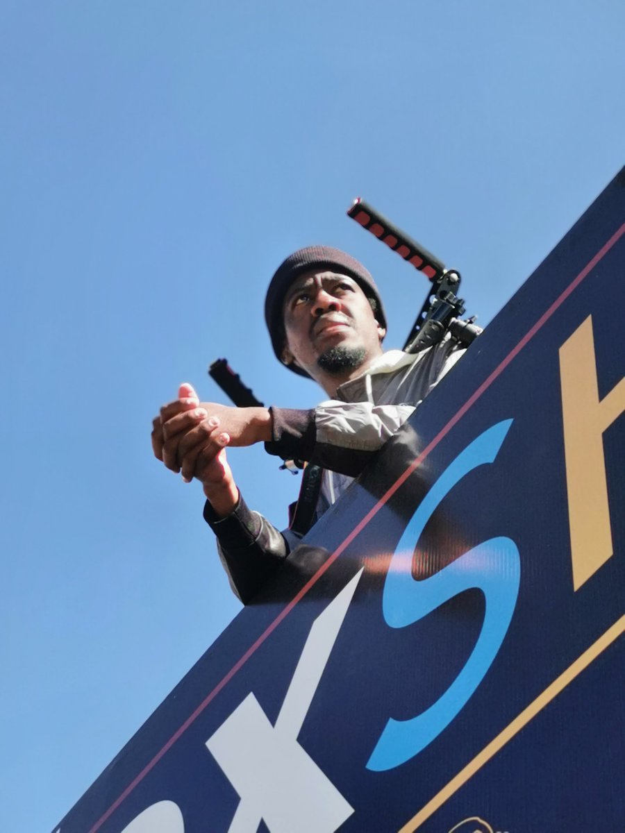 theboxshopl's tweet image. 📢📢📢📢We are pleased to announce the appointment of @LesegoMolotsi of @hustle_central as Podcasting Programme Director and Associate. We can&apos;t wait to share some of the unconventional story telling podcasting series in the next couple of months.