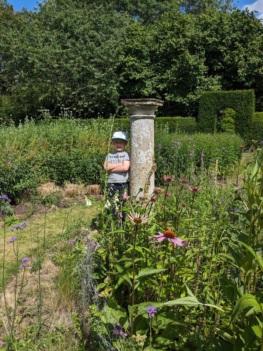 Thanks to everyone who supported the <a href="/stjohnambulance/">St John Ambulance England</a> Open Garden fundraising event at <a href="/AubournHall/">Aubourn Hall</a> today. The beautiful weather provided some outstanding opportunities to explore (and for some delightful sausage rolls)!