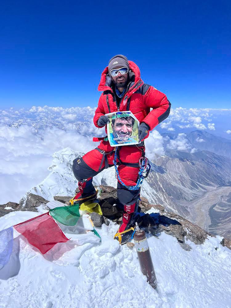 sajid_sadpara's tweet photo. My cousin Abid Sadpara on top of Nanga Parbet. He summited on 2 July and carried portrait of his hero along with him. He is also part of K2 Clean Up Project with me
#K2CleanUp2023 https://t.co/inWjHC8aEY