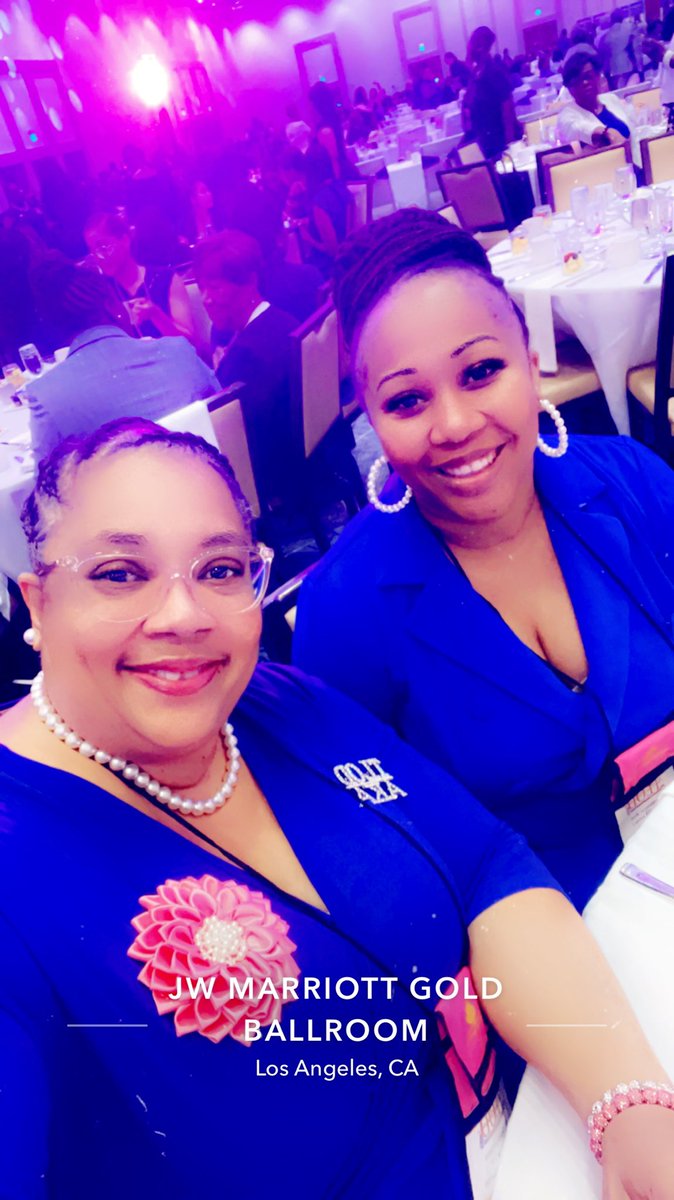 Miles4Education's tweet photo. Enjoying Me and My Mentor Blue and Silver Recognition Breakfast. Building the next generation of leaders. #TopTeensofAmerica https://t.co/uhCDMjCued