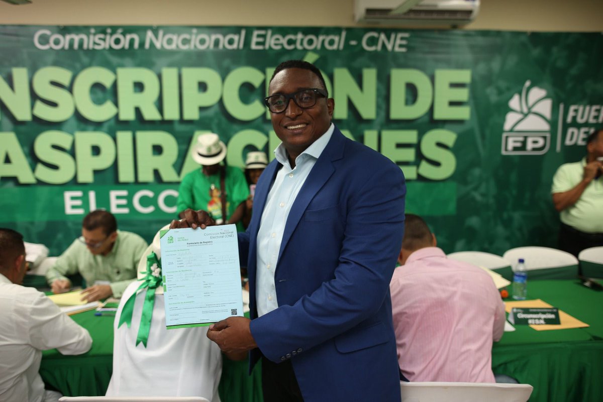 ingcabaSDO's tweet photo. Oficialmente inscrito en mi partido Fuerza Del Pueblo @fpcomunica como pre candidato a Diputado por mi municipio Santo Domingo Oeste.@FPcomunica @LeonelFernandez

#YoMeInscribíFP 
#CandidatosFP 
#FuerzaDelPueblo 
#IngCabaDiputadoSDO2024 https://t.co/M1gFt8EaQl