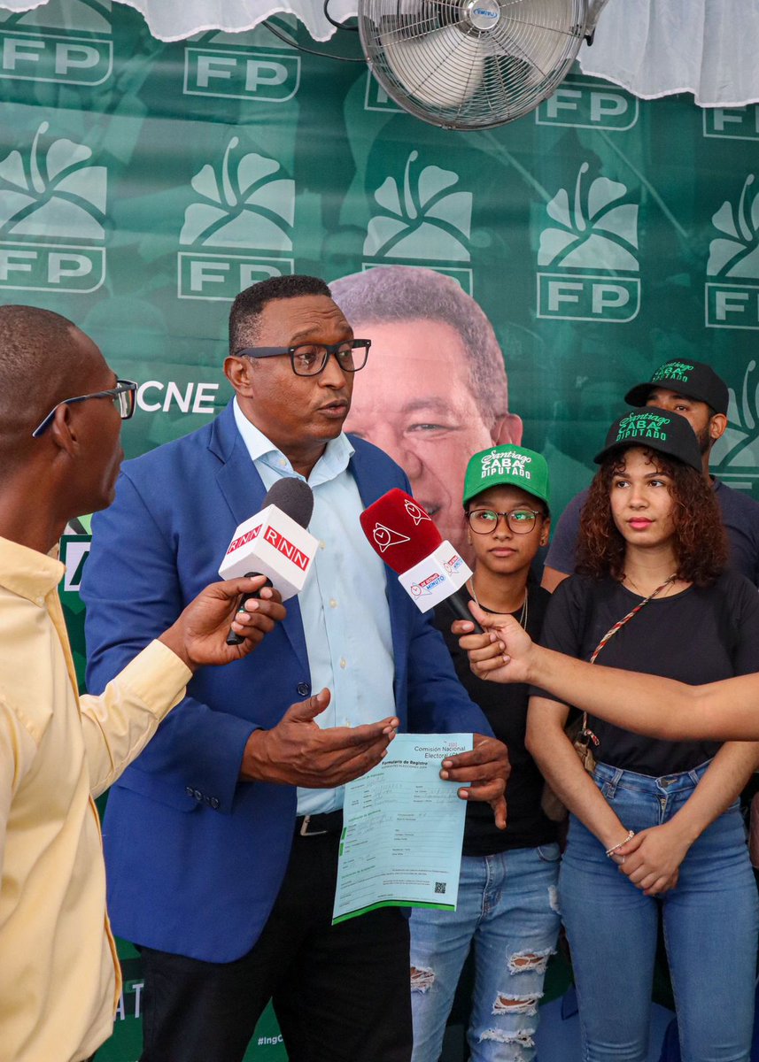 ingcabaSDO's tweet photo. Oficialmente inscrito en mi partido Fuerza Del Pueblo @fpcomunica como pre candidato a Diputado por mi municipio Santo Domingo Oeste.@FPcomunica @LeonelFernandez

#YoMeInscribíFP 
#CandidatosFP 
#FuerzaDelPueblo 
#IngCabaDiputadoSDO2024 https://t.co/M1gFt8EaQl