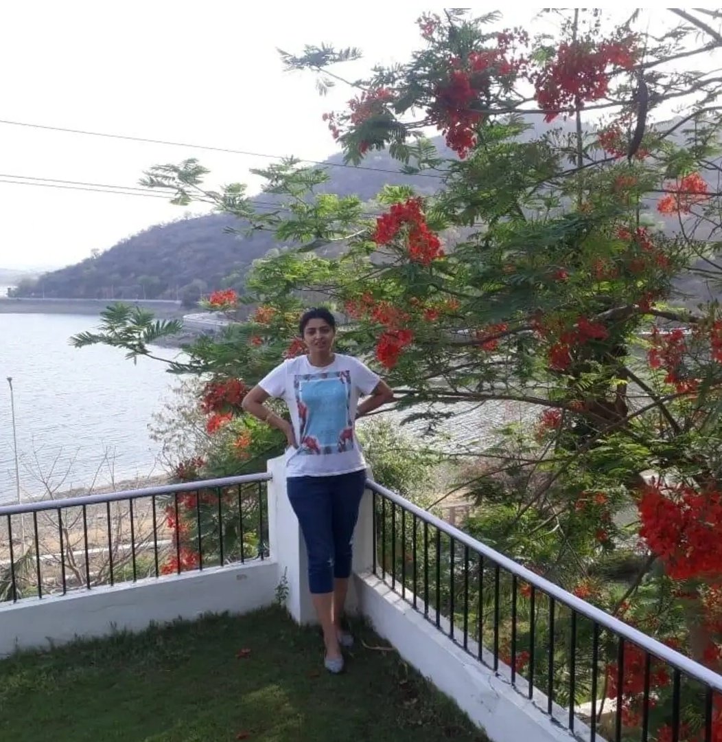 Savi_IFS's tweet photo. " I thank whatever Gods may be, for my inconquerable soul" 🌿
#Freedom
#Success
#Notes2Self
#Mindset
#strength
#Nature https://t.co/9XhLPurc61