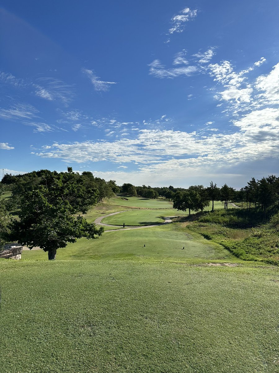 cluckchase's tweet photo. Had a absolute blast at @BSpringsGolf  highly recommend for the price, layout, and views. @JW_BSGC has done an amazing job and I can’t wait to be back already! https://t.co/t8Qjxw0PRx