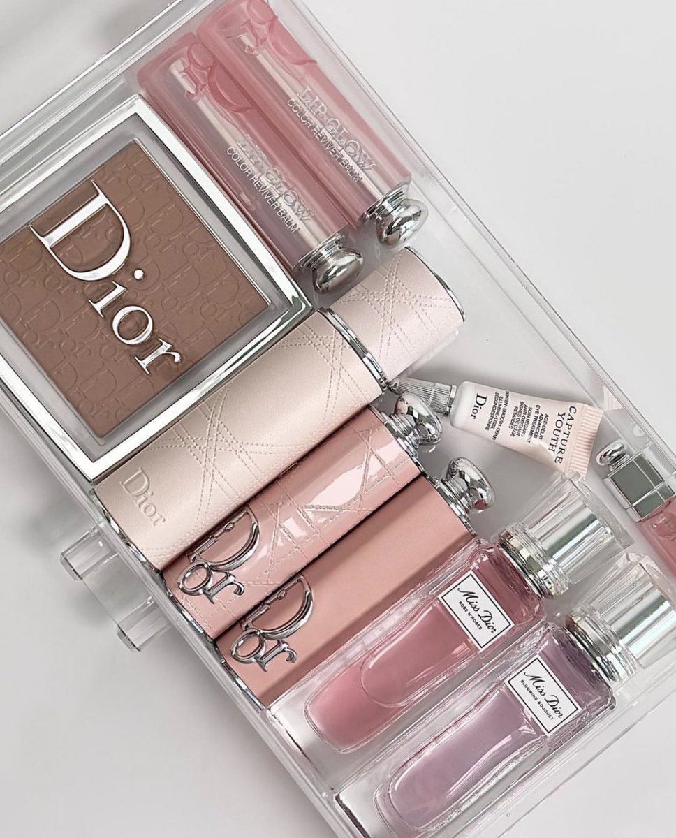 𝒥'𝒶𝒹𝑜𝓇𝑒 𝒟𝒾𝑜𝓇