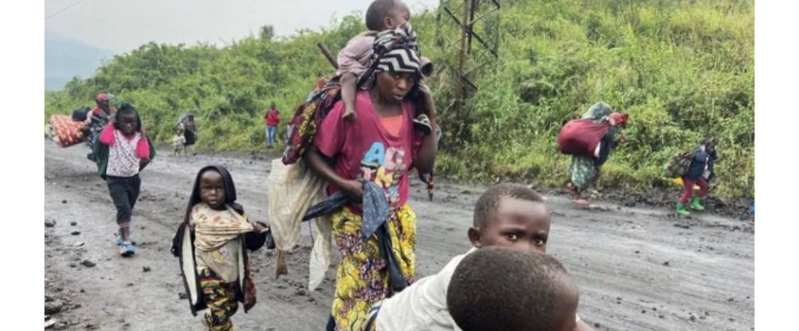 tokwauluaena2's tweet photo. #RDC Compatriotes
1/des #TerritoiresOccupés #EAC #RDF #Kagame réfugiés à #Goma
2/#Bandundu #Kwamouth #Mbakana fuyant décapitation
3/ProvinceOr chassés par #Mbororo
4/Kidnappés #Kinshasa
PasDeSoucisPR #Tshisekedidoitpartir vousVoit grâceNouvellesTechnologies com unJeuVidéo? https://t.co/w3mWpE9LZM