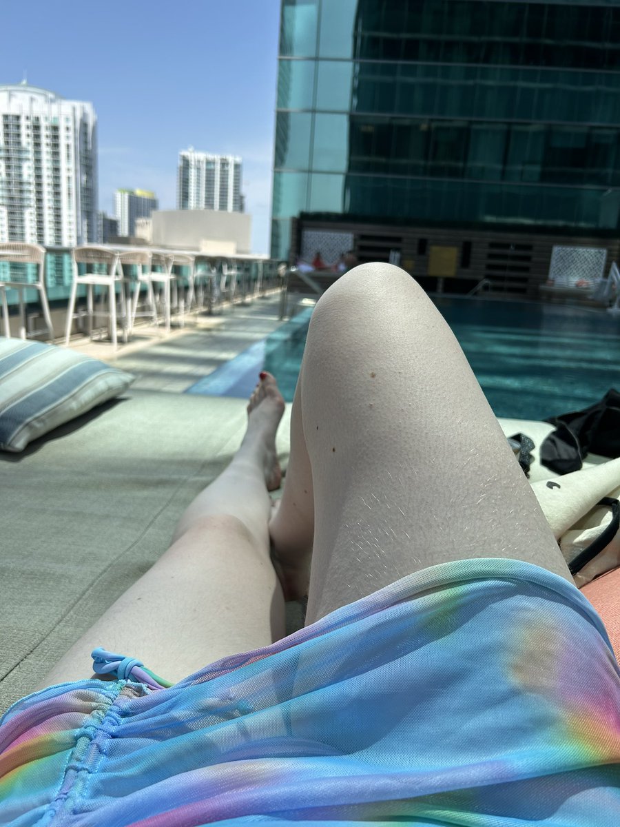 MXTR3SS's tweet photo. Days spent lounging at the pool while collecting your wages are some of My favourites. 🔥

It just feels so right to $end, doesn’t it? I’m away on holiday while you slave away at work, only for Me to drain your account as soon as you manage to fill it. 

#femdom #nsfwtwt #findom https://t.co/hktVIKzmbv