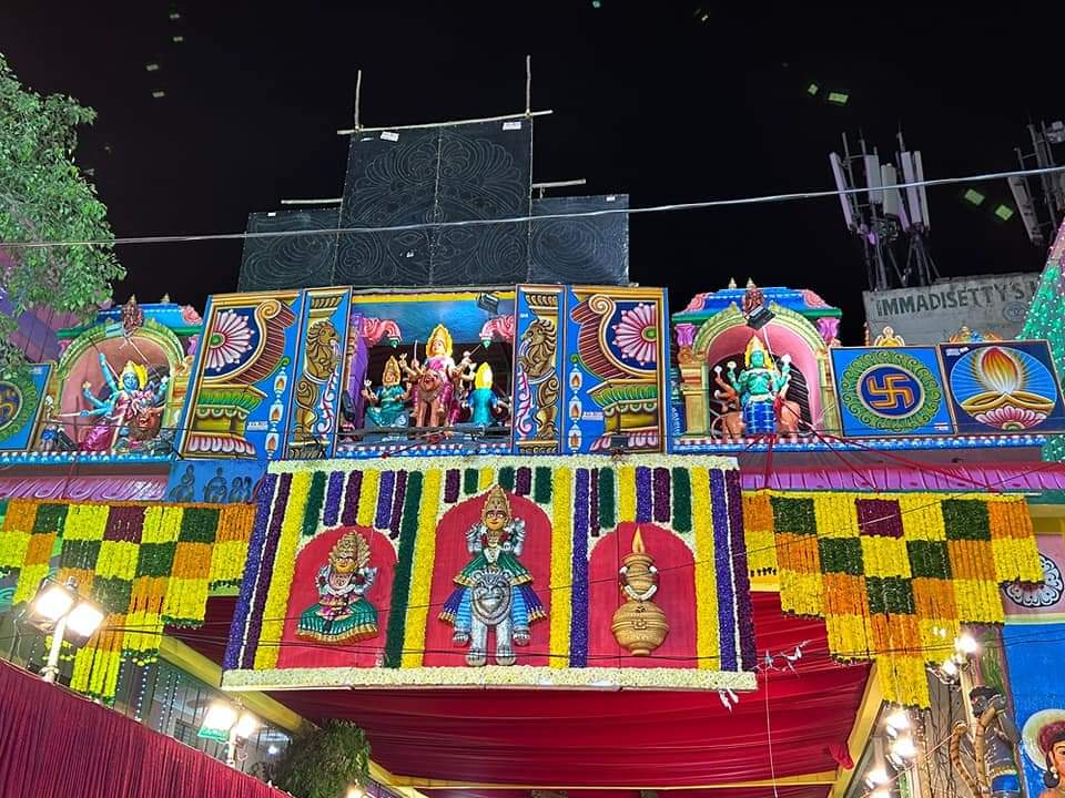 imBharath_K's tweet photo. On the occasion of ASHADA BONALU,
Sri Ujjain Mahankali Temple SECUNDRABAD
#BonaluFestival
#LashkarBonalu
#Secunderabad https://t.co/v5JZfod1Eg