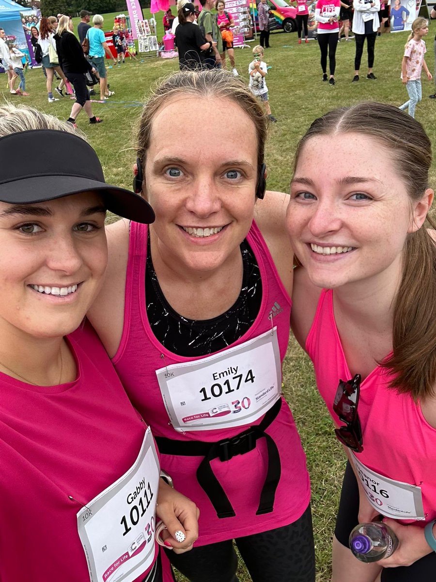 emilypeapod's tweet photo. 10k @raceforlife #Harrogate - Thank you 🤩👏🏻🏃🏼♀️🥵 Amazing to see so many people there 🤩
Don’t let cancer steal our game! #UncleG #GrandmaP #MaureenKelly
That one was for you ❤️💛 https://t.co/ohmwh8I5Bs