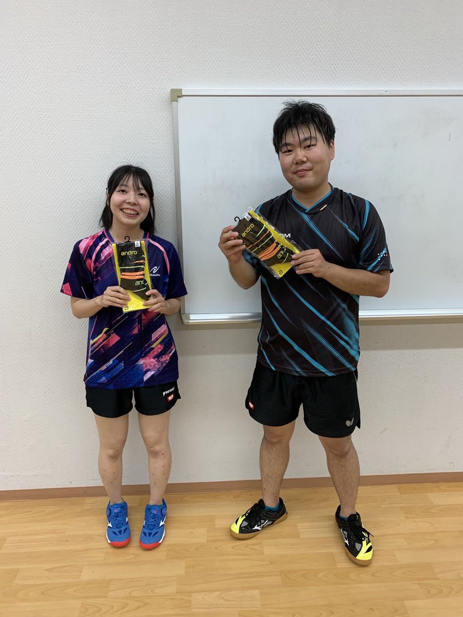 jctk2022's tweet photo. 7/9(日)日中杯MIXペアマッチ
【試合結果③】
トーナメント優勝者：
4位優勝 鶴見laboB : 藤井、生出
5位優勝 B&amp;D : 小方、村山

おめでとうございます
@jctk2022 
#日中杯
#卓���大会
#卓球大好き🏓 https://t.co/GCbQMFWx3P