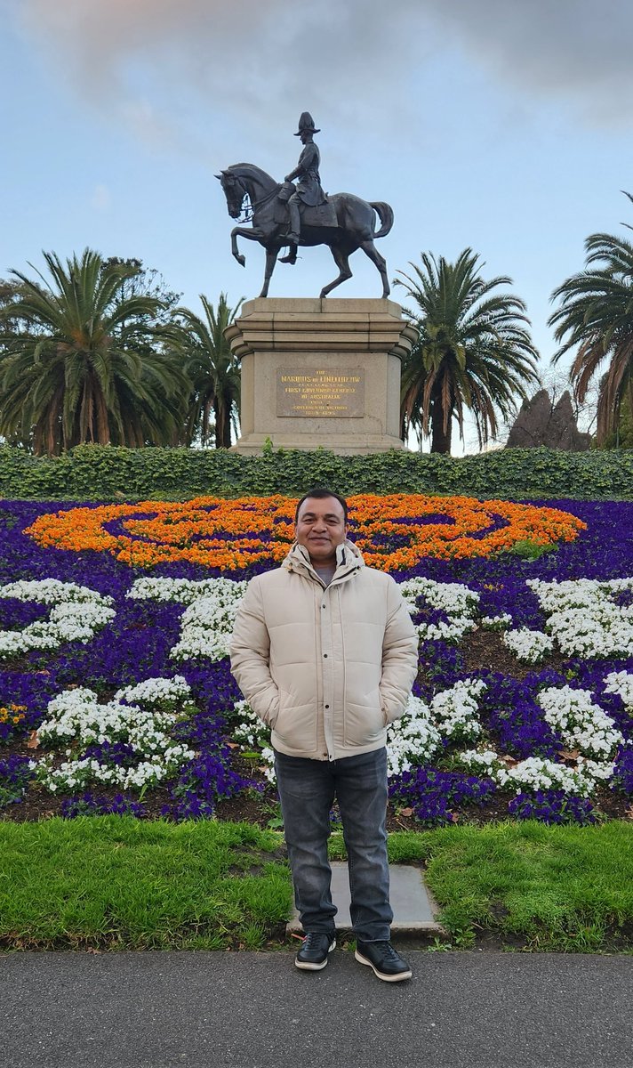 Soch_badlo_'s tweet photo. Life is a short Journey, Live it βοΈππ¦πΊ
#tourtoaustralia
#melbournediaries https://t.co/LRzuxXCqNu