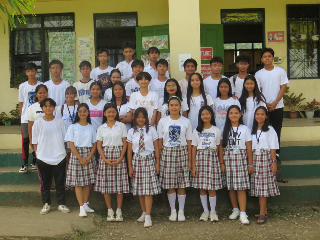 JenieRobles's tweet photo. Lezgooo GRADE 10 BATCH 2022-2023 https://t.co/dPDODPv66a