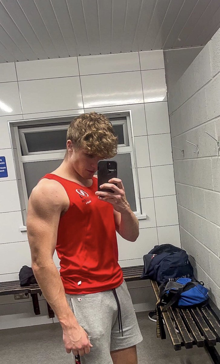 cashmasterjosh2's tweet photo. 💪 https://t.co/RhCYDFzpfE