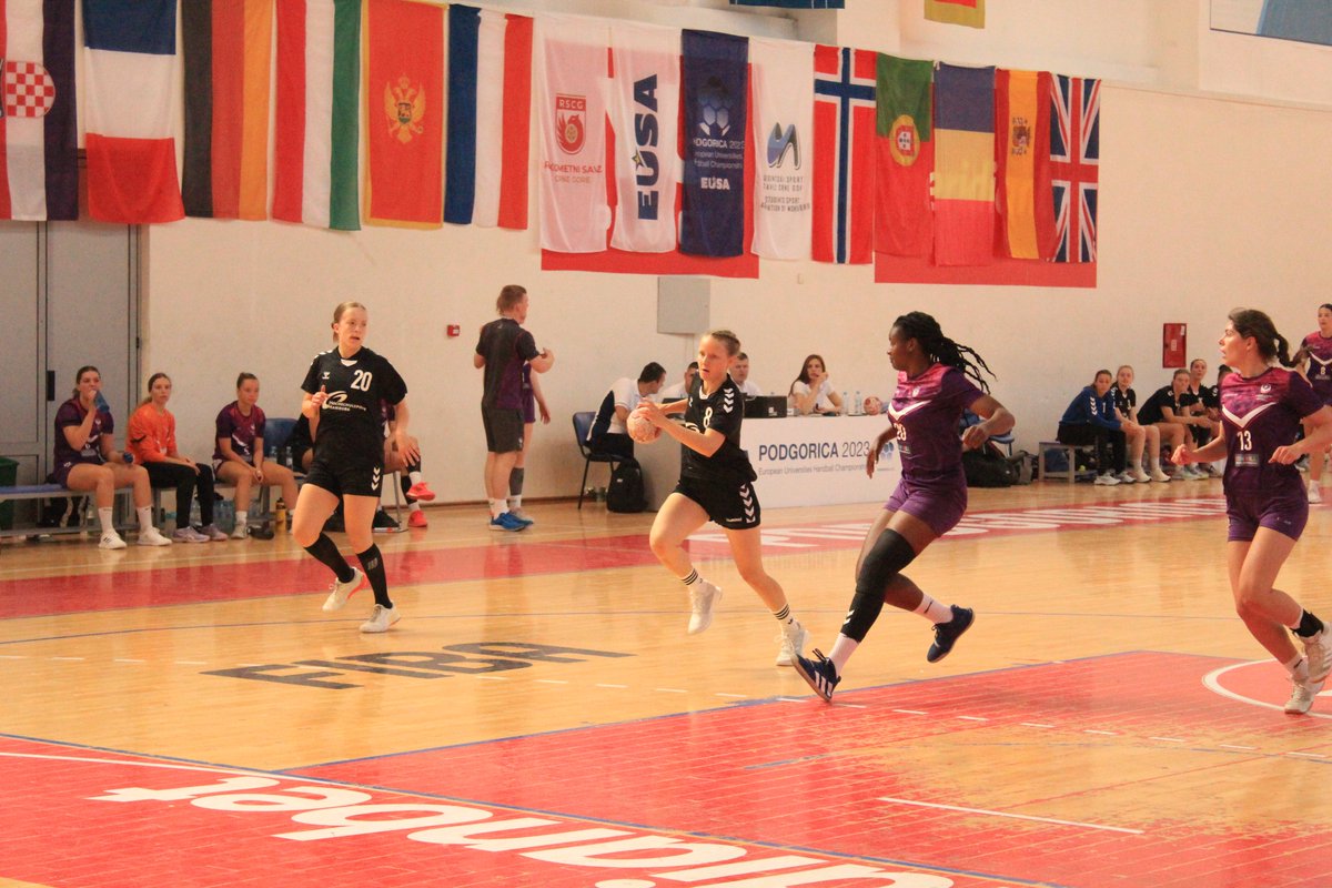 EUSAHandball's tweet photo. First competition day

https://t.co/9sUTx6hiDj https://t.co/wY08fRyzZh