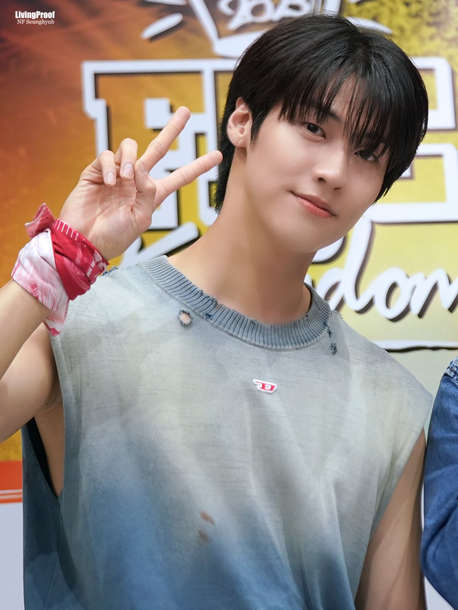 NF_LivingProof's tweet photo. 230709
FNC BAND KINGDOM 2023

M&amp;G

#FNCBANDKINGDOM 
#엔플라잉 #NFlying
#승협 #이승협 #スンヒョプ https://t.co/KIpIB8OTqv